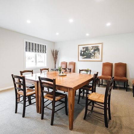 Brackenridge Country Retreat & Spa Martinborough Bagian luar foto